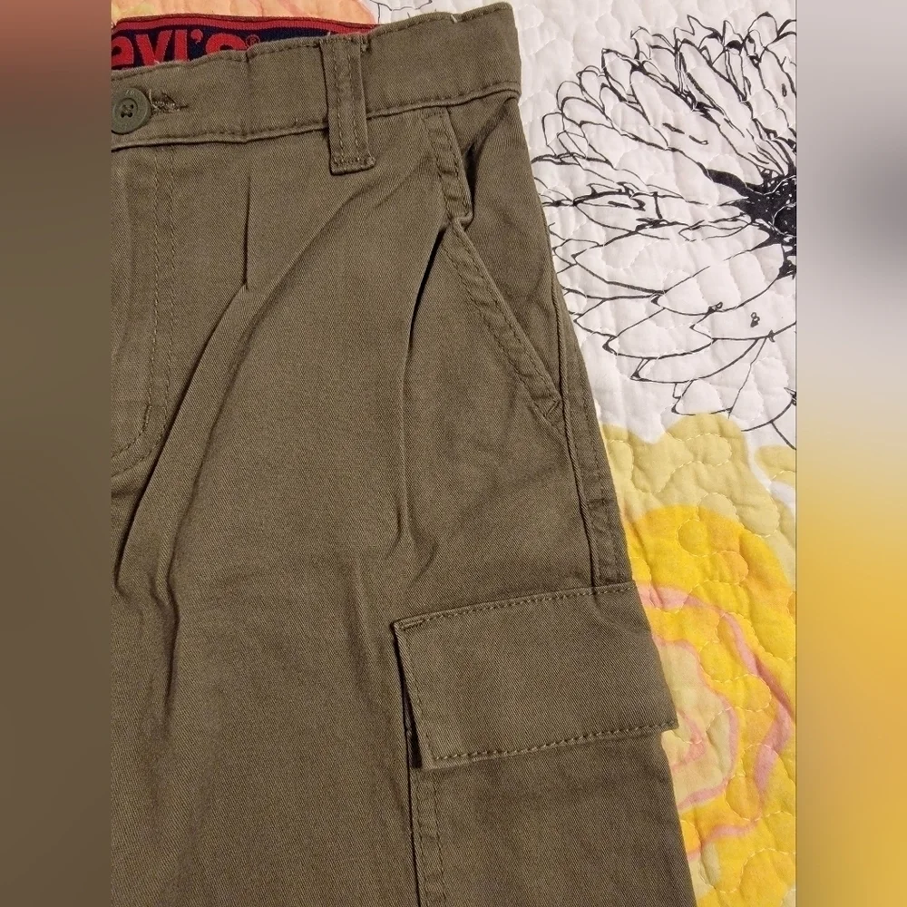 NWT Levi's Boys Utility Cargo Shorts
